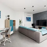 Kalinda Apartment